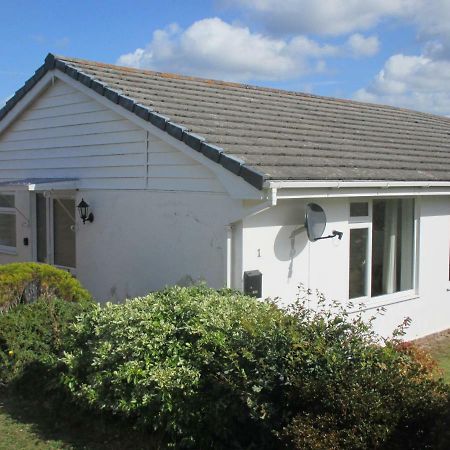 Villa The Bungalow Lymington With New Forest 1 Mile Exterior foto