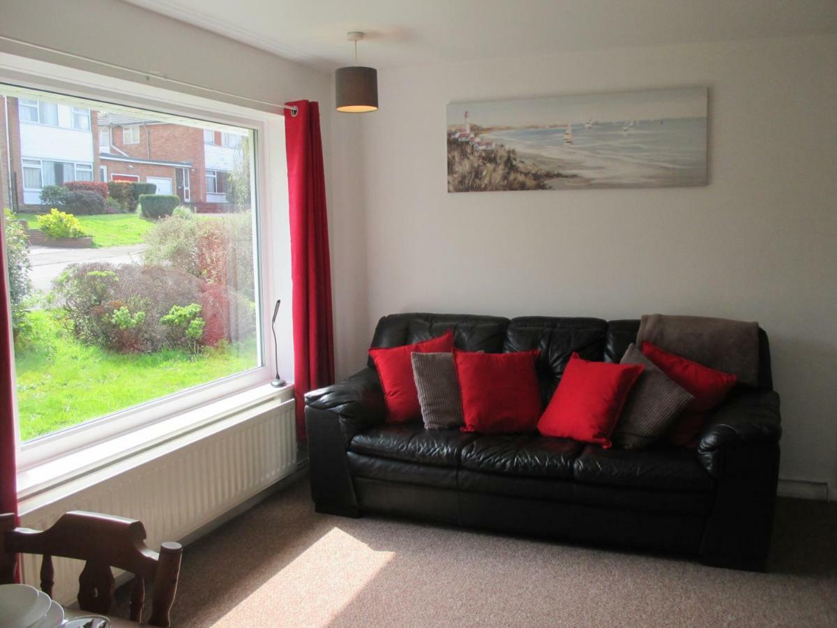 Villa The Bungalow Lymington With New Forest 1 Mile Exterior foto